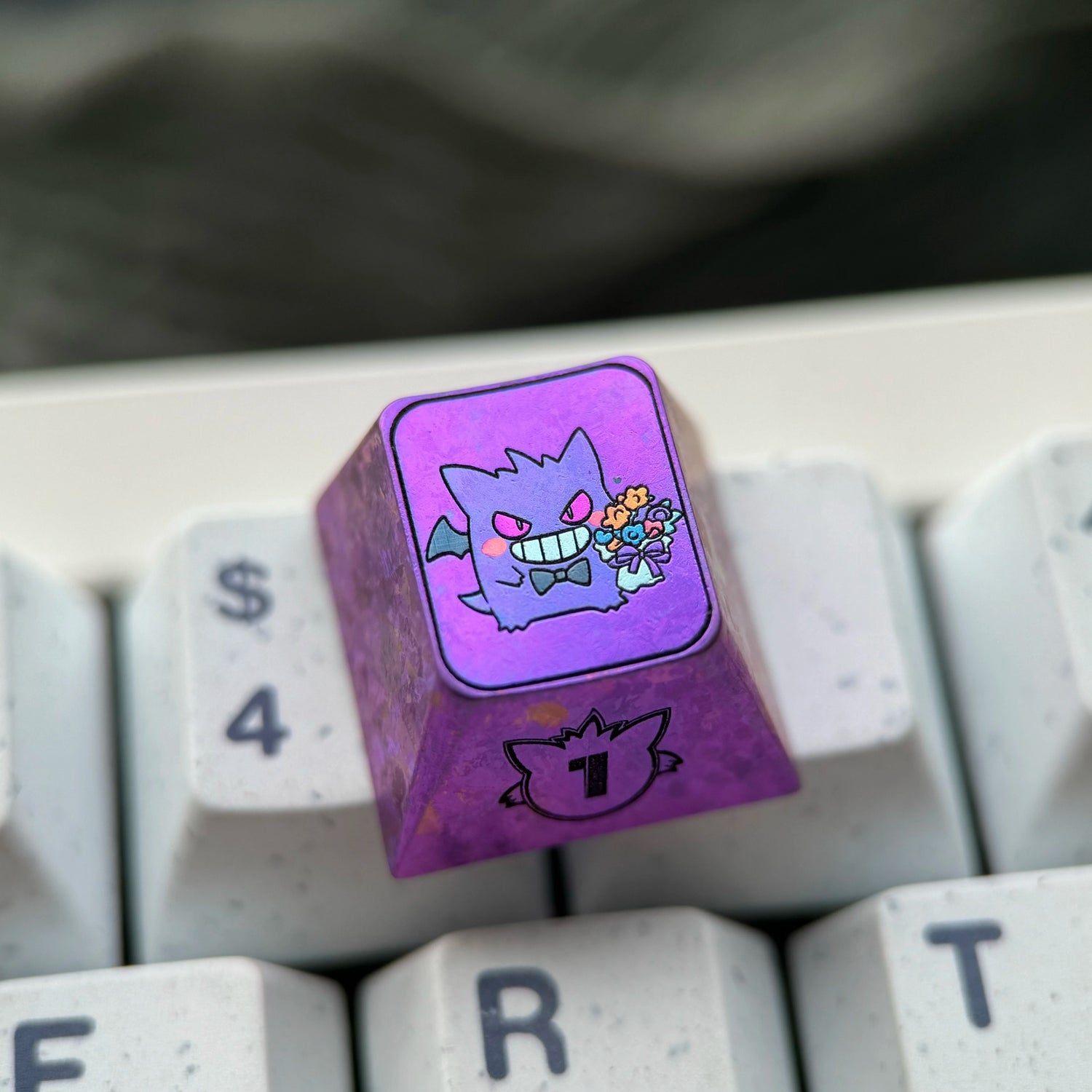 Pok é mon series, gengar themed R4 height, numerical range of 1-0, titanium alloy personalized keycaps, anime and game creative decorative keycaps