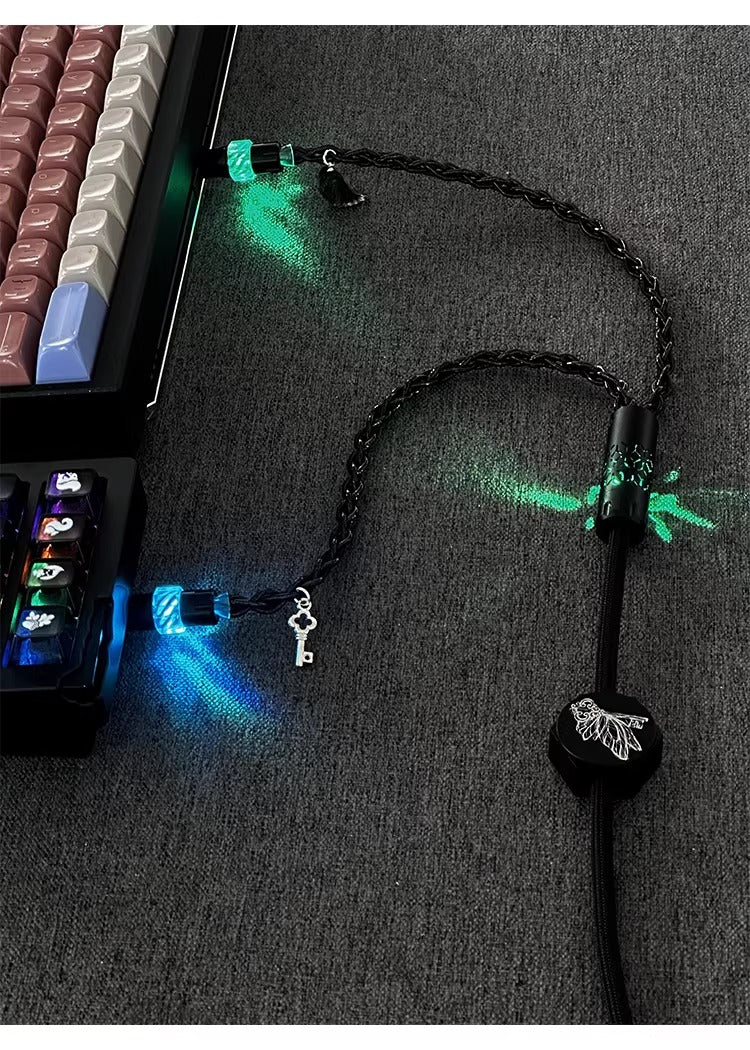 Independent induction magnetic switch light, one to two dual Type-C, 8k gaming cable, keyboard customization, manual data cable