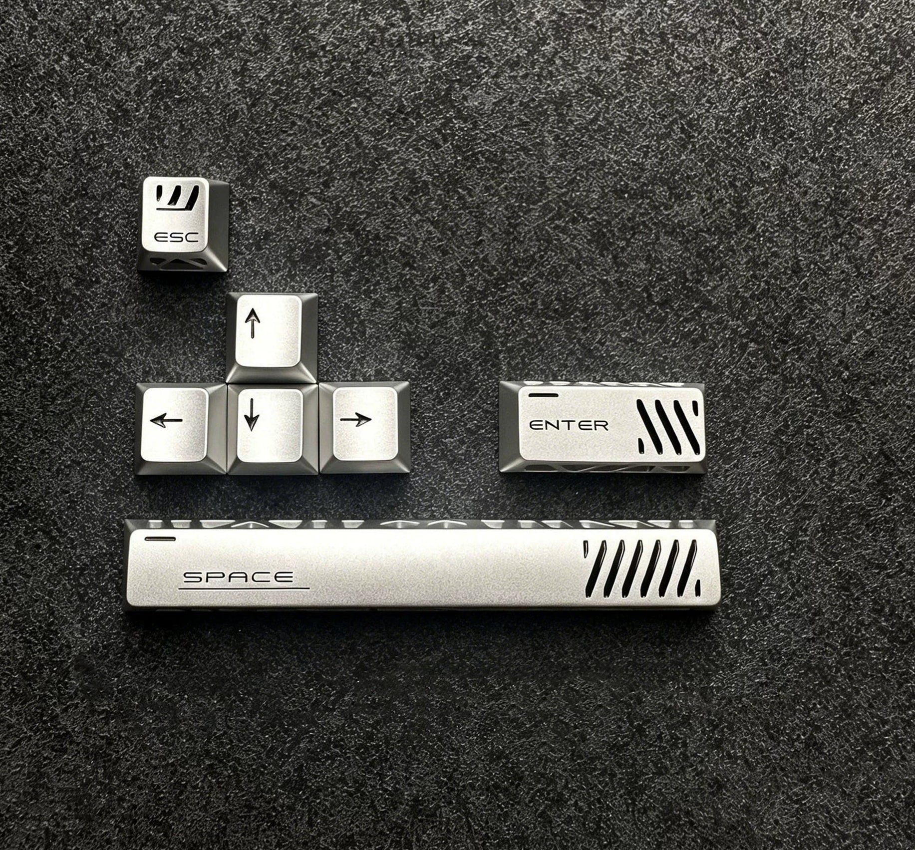 Aluminum alloy hollow design, anodized corrosion-resistant, WASD/directional keys, mechanical keyboard metal replacement set, keyboard decorative keycaps