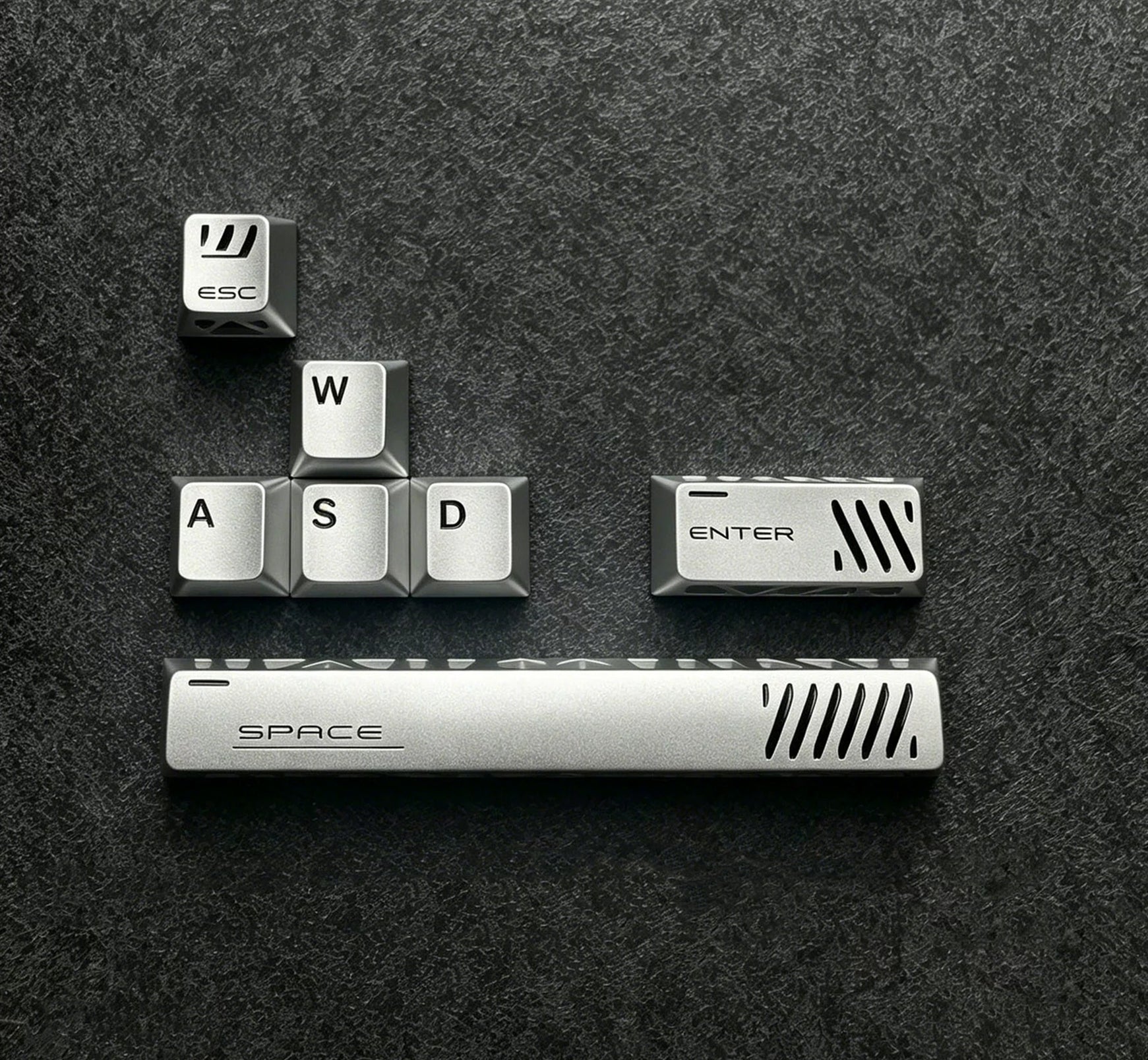 Aluminum alloy hollow design, anodized corrosion-resistant, WASD/directional keys, mechanical keyboard metal replacement set, keyboard decorative keycaps