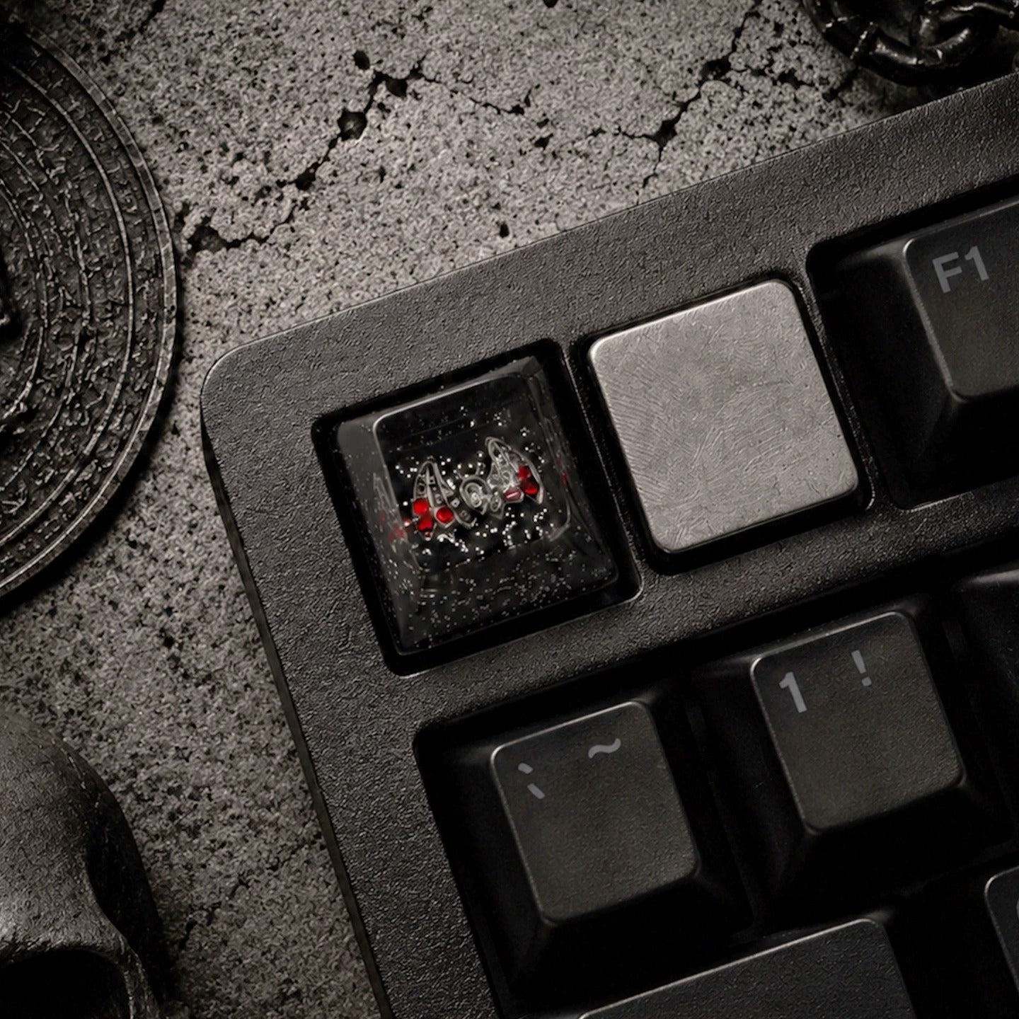 Dark themed design, Medieval Gothic style，crystal resin personalized keycaps, artisankeycaps， Mechanical keyboard decorative keycaps