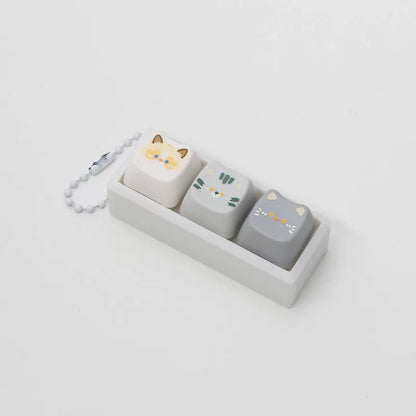 Cute cat switch tester, keycap keychain, cat themed keycap switch mechanical keyboard creative peripheral cultural products.