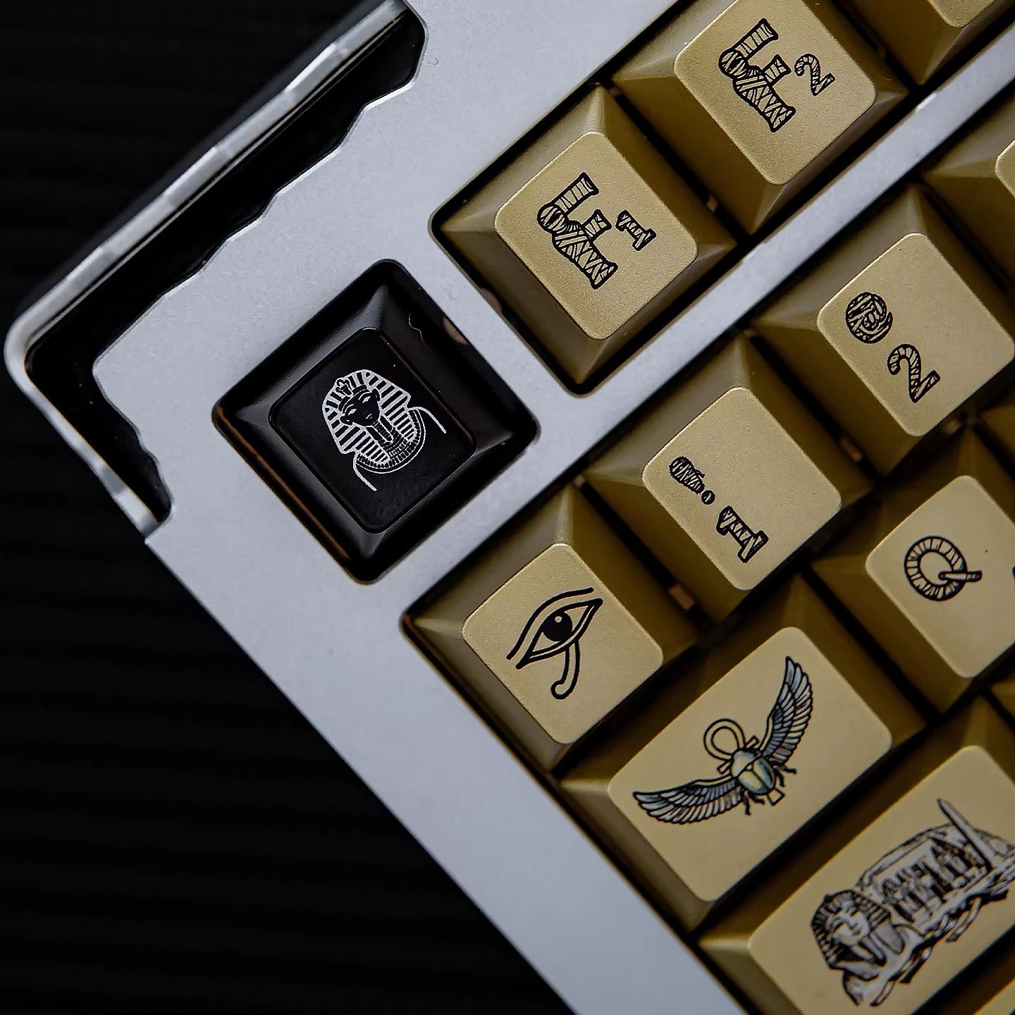 Mysterious Egypt, Metal Gloss PBT Material Personalized Keycap Set, Mechanical Keyboard Theme Design Decorative Keycap Set