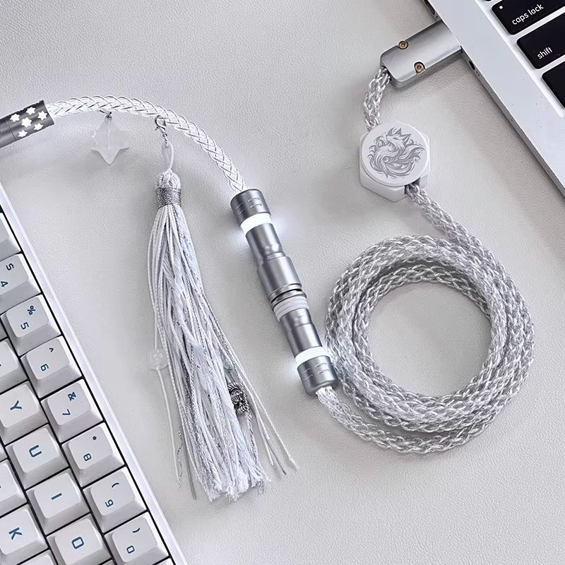 Single crystal copper aviation plug data cable cold white light 8k return rate mechanical keyboard customized manual data cable