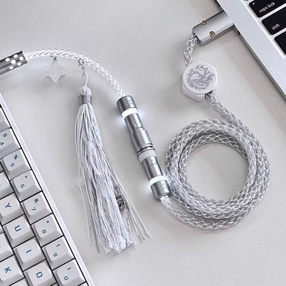 Single crystal copper aviation plug data cable cold white light 8k return rate mechanical keyboard customized manual data cable