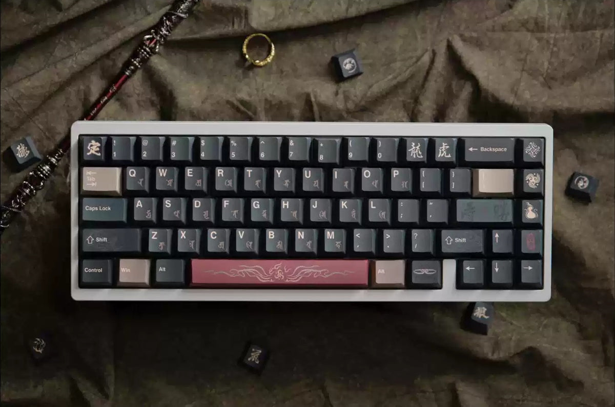 Black Myth: Wukong，PBT material personalized keycap set, anime keycap culture peripheral mechanical keyboard decoration keycaps， Compatible with 61/64/68/75/84/87/104 key mechanical keyboard keycap set