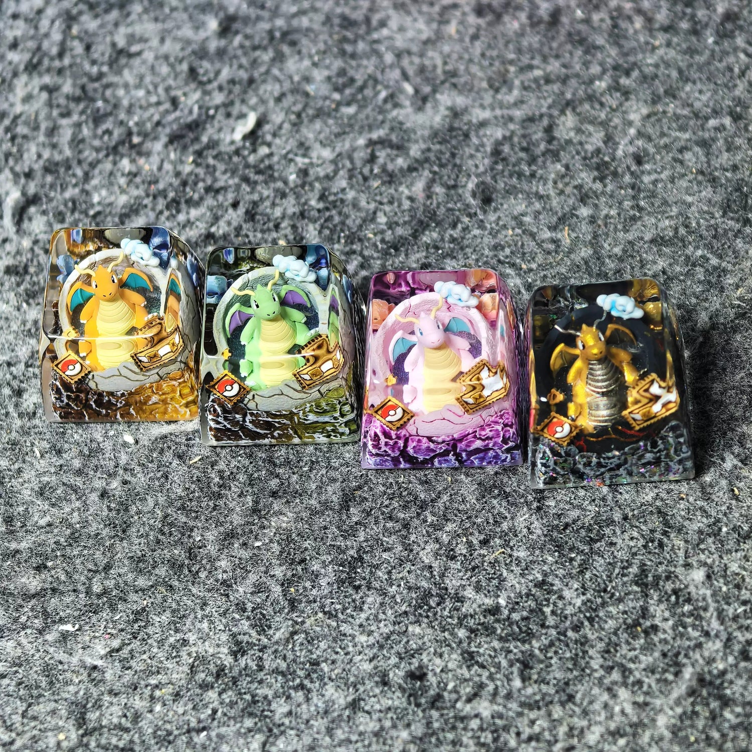 Pok é  mon, Dragonite theme coating and sealing design, Crystal Resin Personalized Keycaps, Anime Game Culture Creative Resin Keycaps, Mechanical Keyboard Art Decorative Keycaps