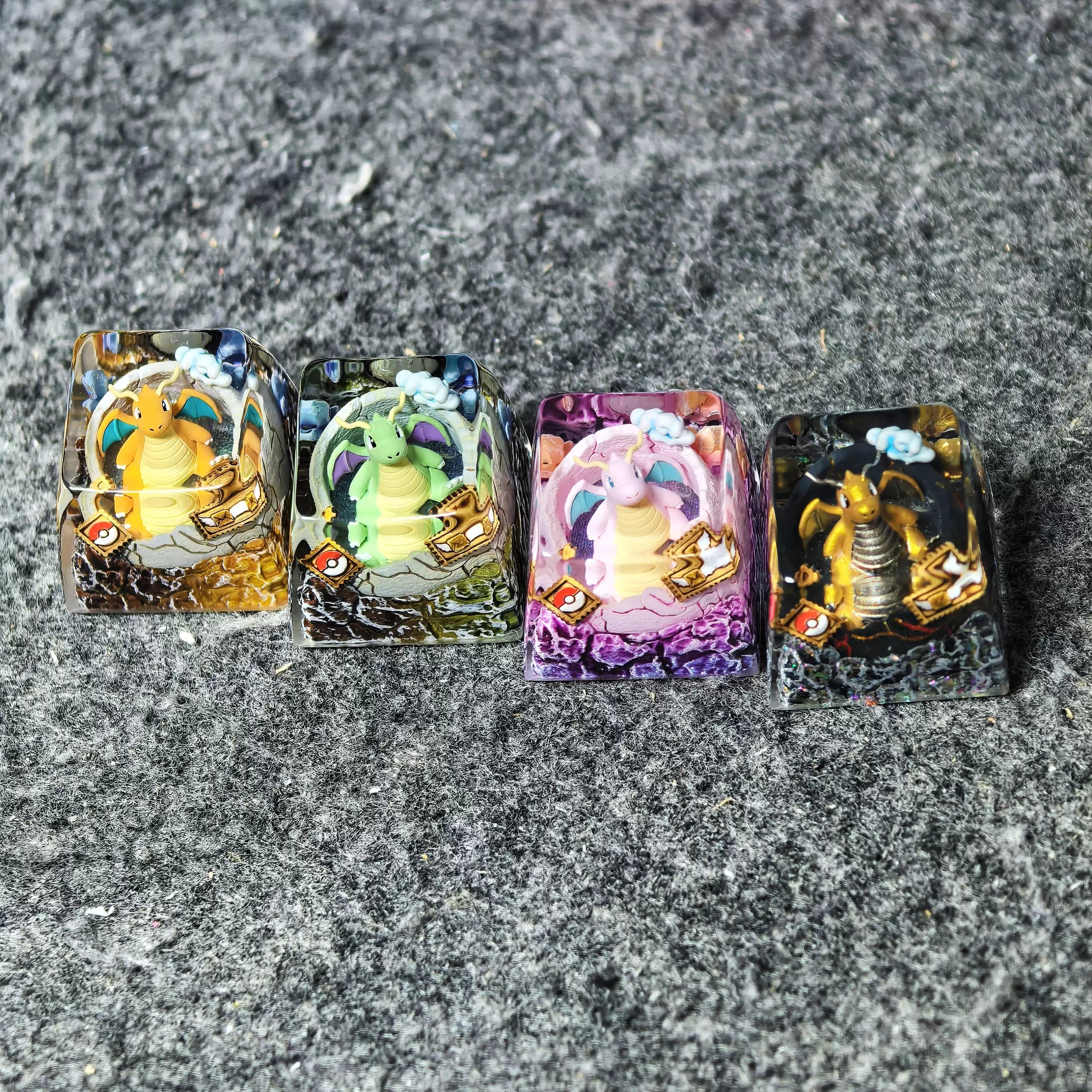 Pok é  mon, Dragonite theme coating and sealing design, Crystal Resin Personalized Keycaps, Anime Game Culture Creative Resin Keycaps, Mechanical Keyboard Art Decorative Keycaps