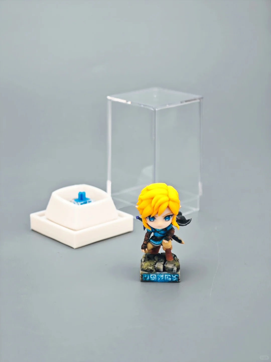 Legend of Zelda，Link/Princess Zelda， Multi colored resin printing and coloring, three-dimensional modeling, anime, gaming, cultural creativity, personalized keycaps, mechanical keyboard decoration keycaps
