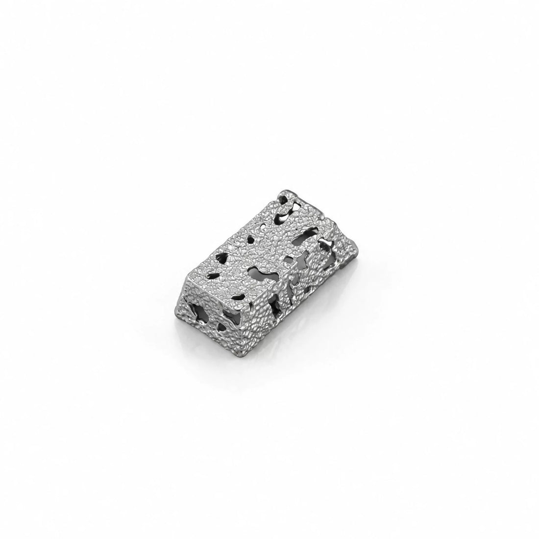 Hollow corrosion design, metal copper personalized keycaps, non-ferrous metal creative mechanical keyboard keycaps, computer desktop with decorative keycaps