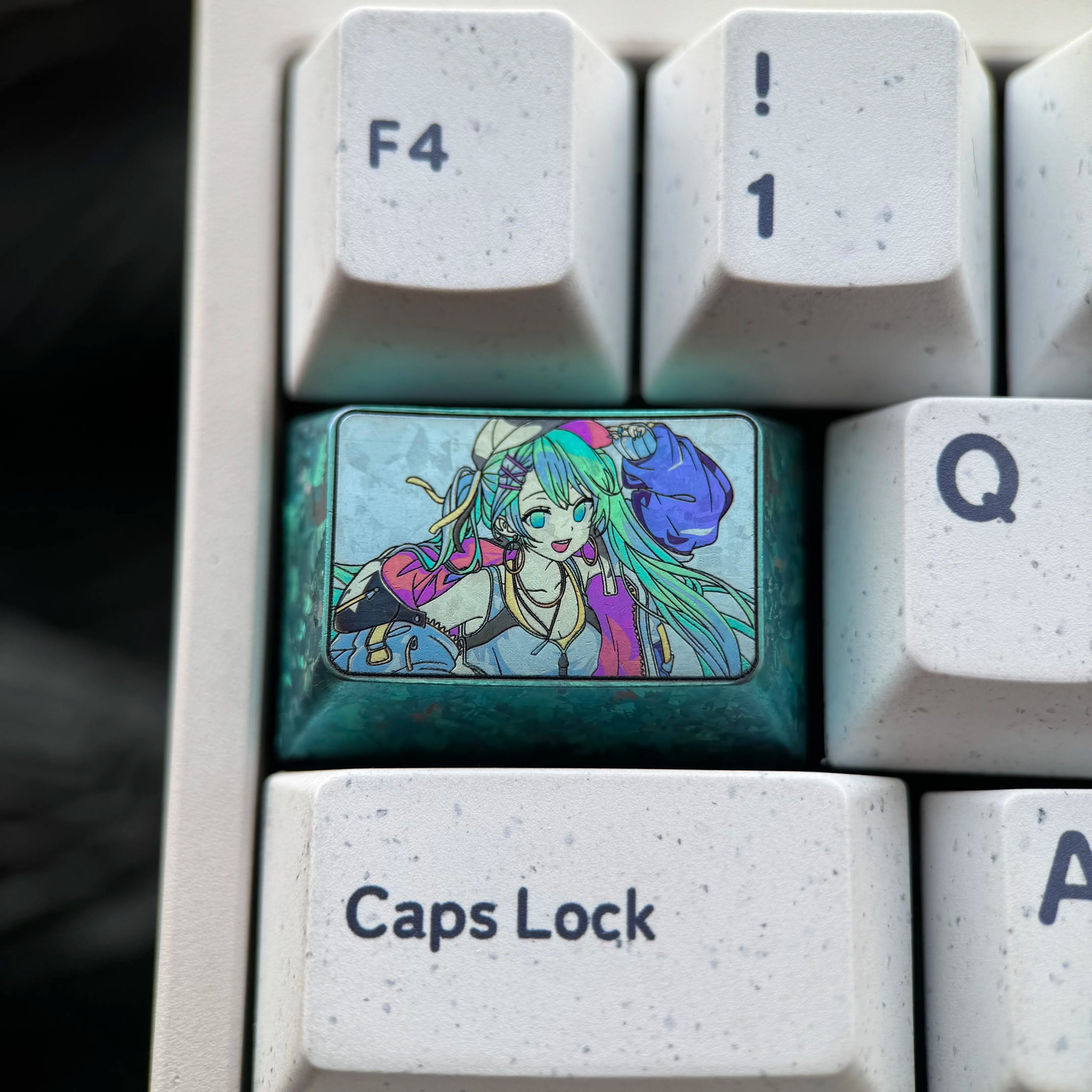 Hatsune Miku series 1.5U titanium alloy personalized keycap, music animation game creative art decoration keycap