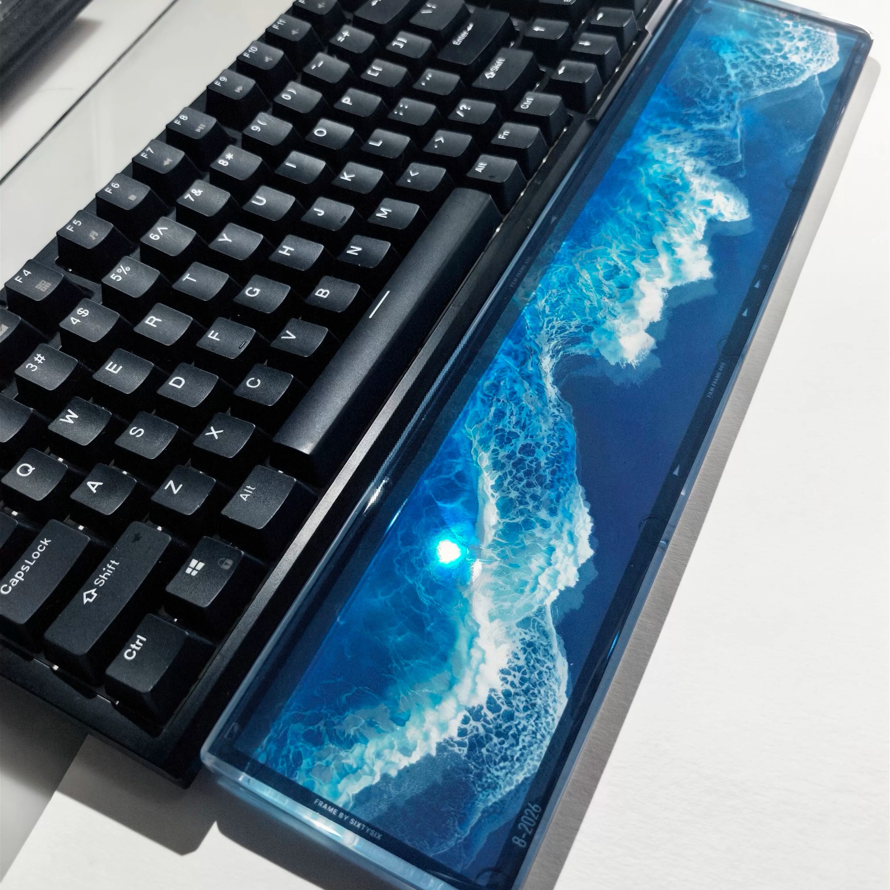 Multiple image options, film style, creative customization mechanical keyboard hand support Palm Rest，wrist rest, Keyboard Peripheral Accessories
