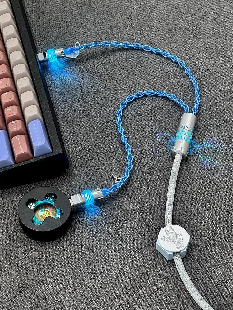 Independent induction magnetic switch light, one to two dual Type-C, 8k gaming cable, keyboard customization, manual data cable