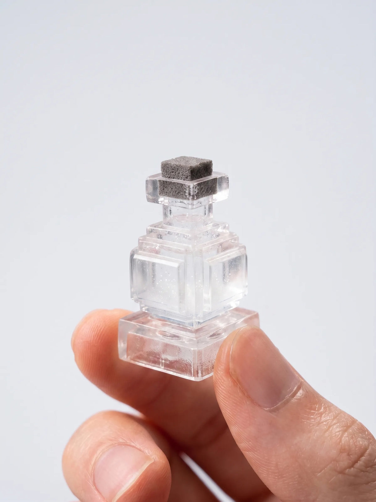 Luminous shaker charm, blue magic potion bottle personalized keycaps, creative liquid keycaps, mechanical keyboard decorative keycaps