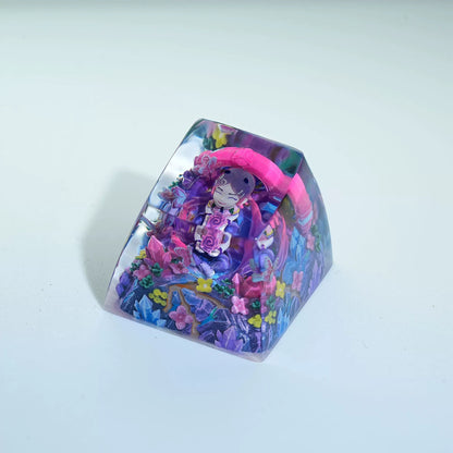 VALORANT，Clove， Crystal resin personalized keycaps, anime and game cultural creative keycaps, mechanical keyboard artistic decorative keycaps