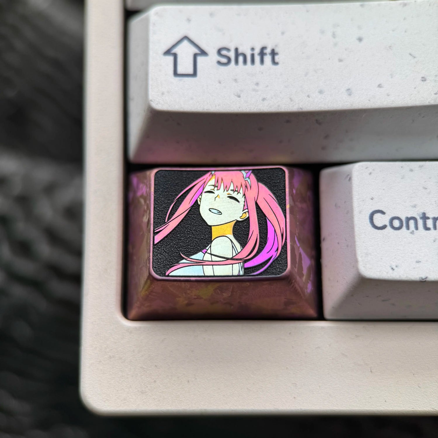DARLING in the FRANXX, Zero Two theme, 1.25U titanium alloy personalized keycaps, anime and game metal art keycaps, mechanical keyboard decorative keycaps