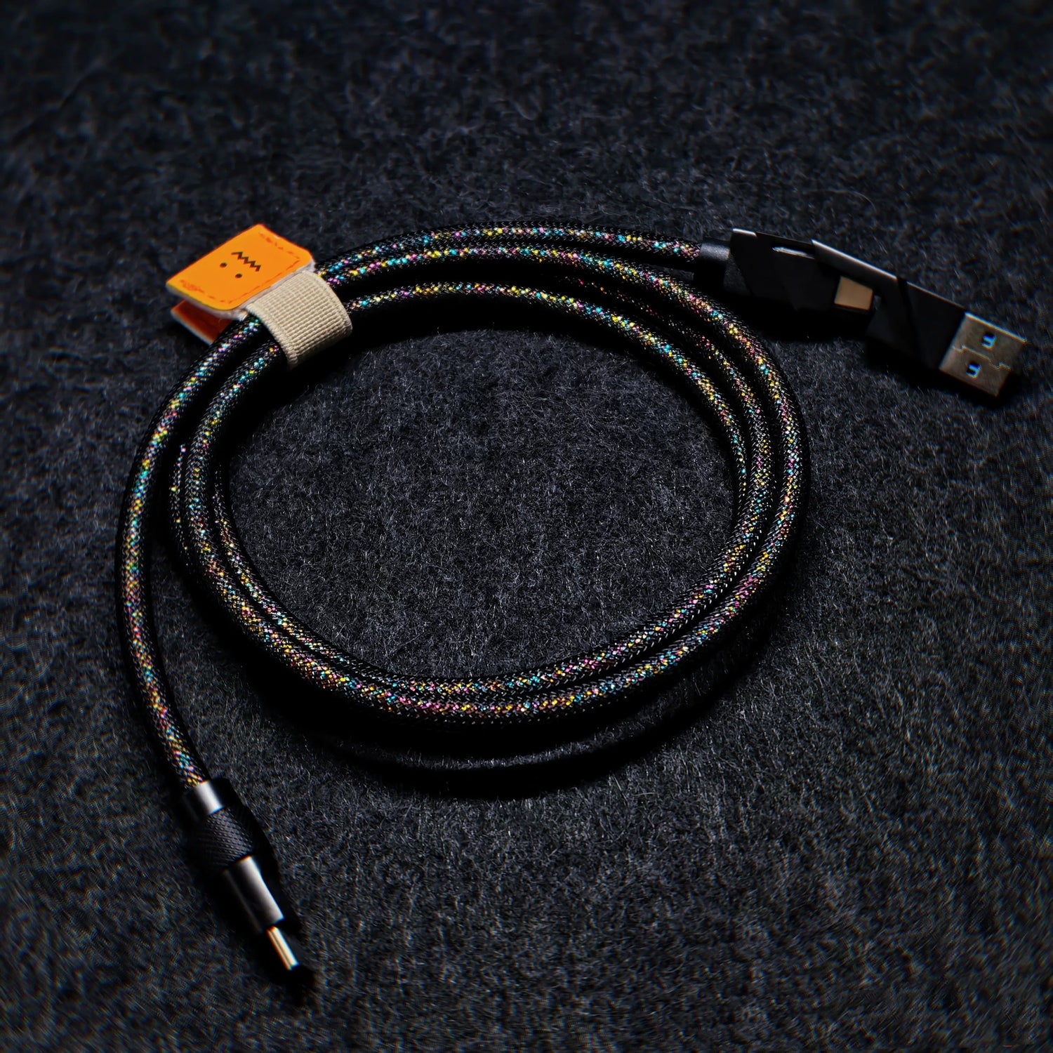Separate one to two aviation plug data cable, dual 8K return rate single crystal copper mechanical custom manual data cable