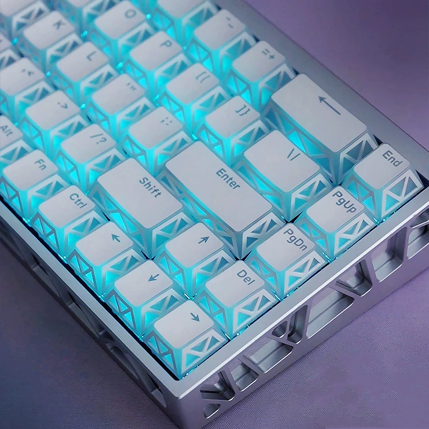 White translucent minimalist design keycap folding shadow, 4-sided hollow translucent front engraving customized keyboard PC+PBT compatible with 61/64/68/75/84/87/104 mechanical keyboard