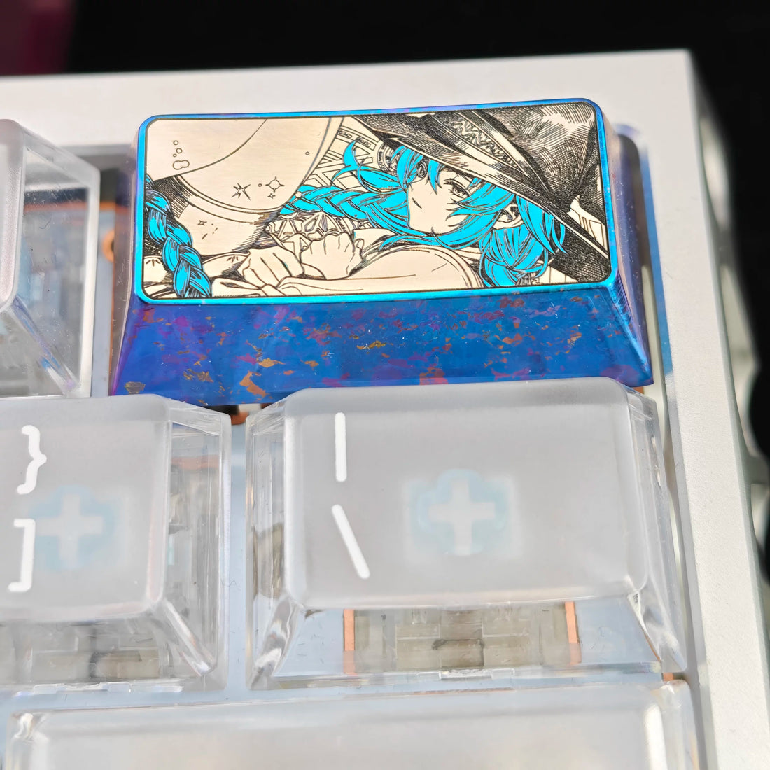 Mushoku Tensei: Jobless Reincarnation‌,Roxy Migurdia Greyrat, 2U titanium alloy personalized keycaps, anime and game cultural creative keycaps, mechanical keyboard decorative keycaps