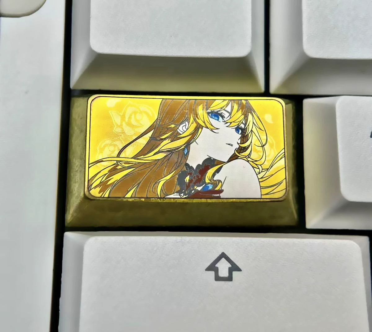 Genshin Impact，Navia Caspar 1U/1.75 U titanium alloy personalized keycaps, mechanical keyboard decorative keycaps, anime and game cultural creative keycaps