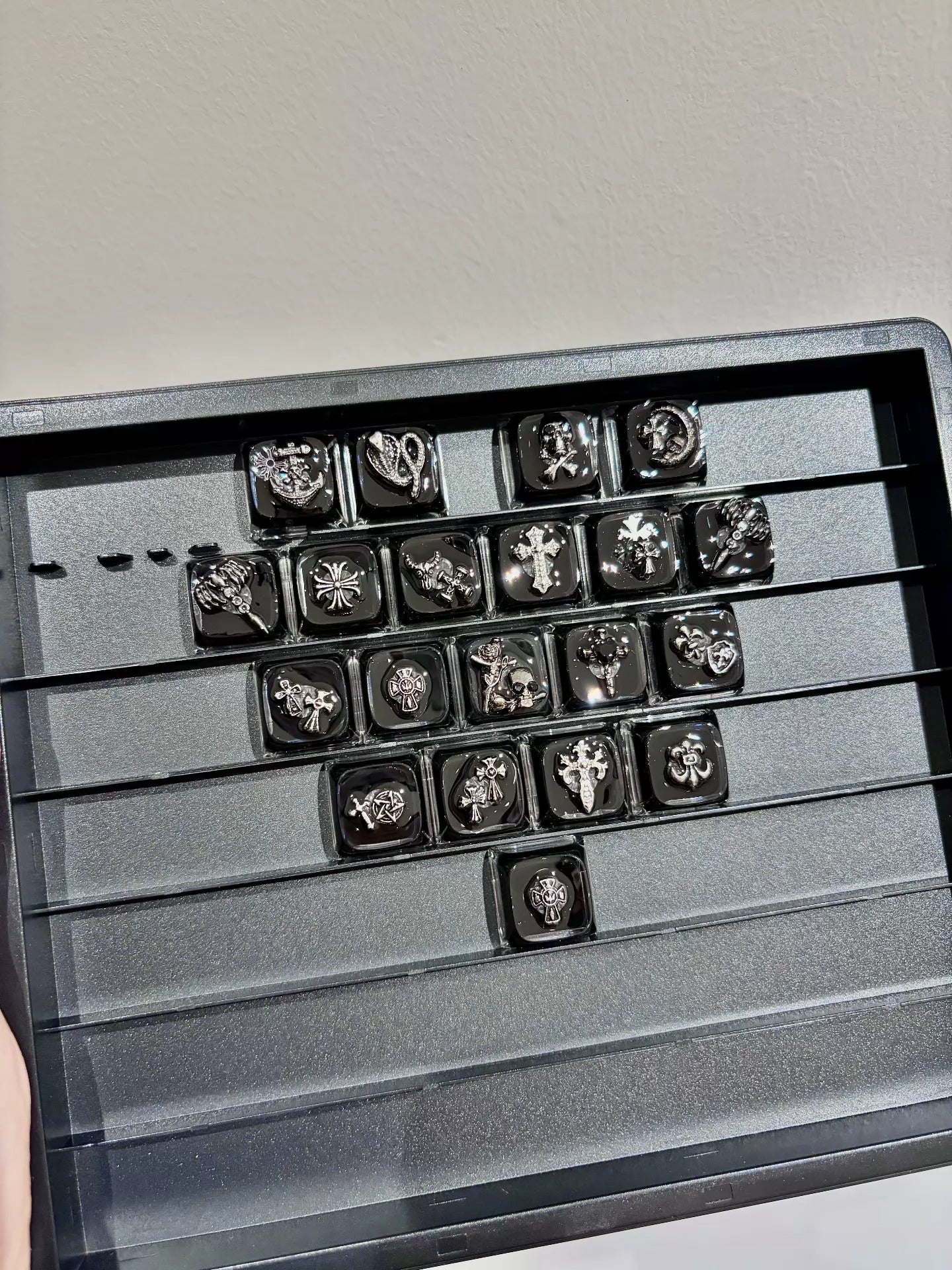 Gothic style, CH crystal resin added keycaps, mechanical keyboard decorated with personalized keycaps