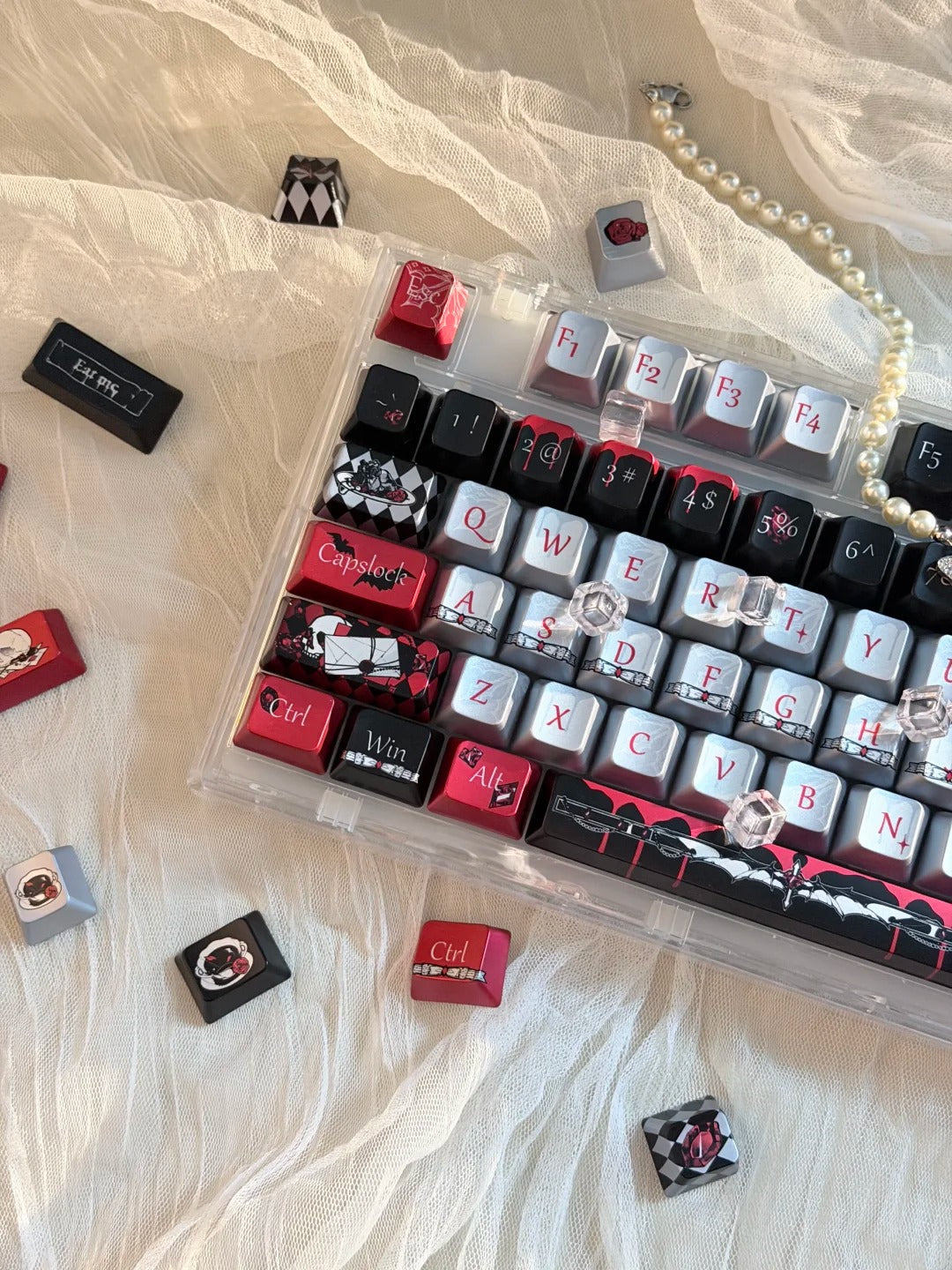 Vampire Earl theme,Dracula， Metallic paint texture PBT material, horror monster movie legend original factory height mechanical keyboard decorative keycap set，anime keycap set suitable for 61/64/68/75/84/87/104 Key Mechanical Keyboard