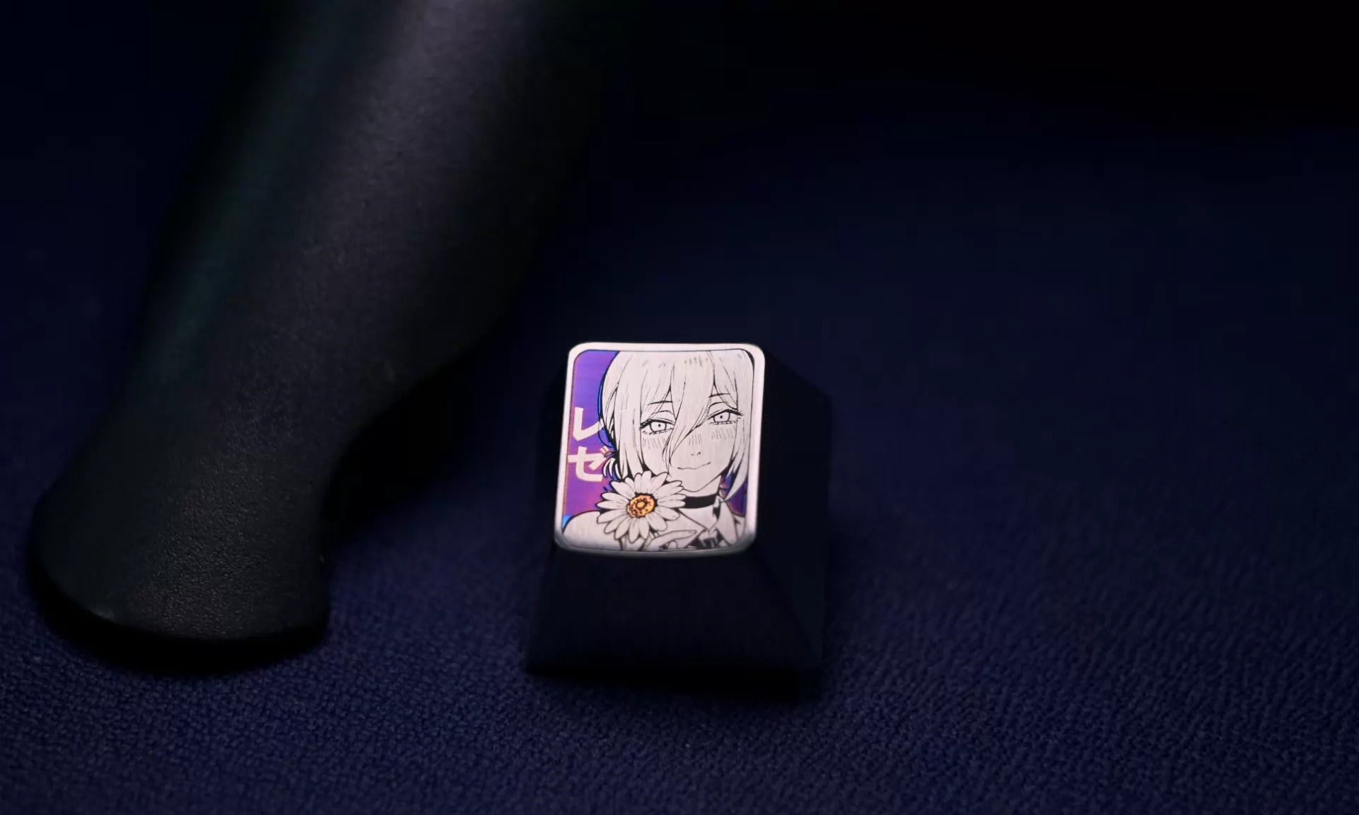 Chainsaw Man, Reze purple background, 1 U titanium alloy personalized keycaps, anime and game culture creative art keycaps, mechanical keyboard decorative keycaps