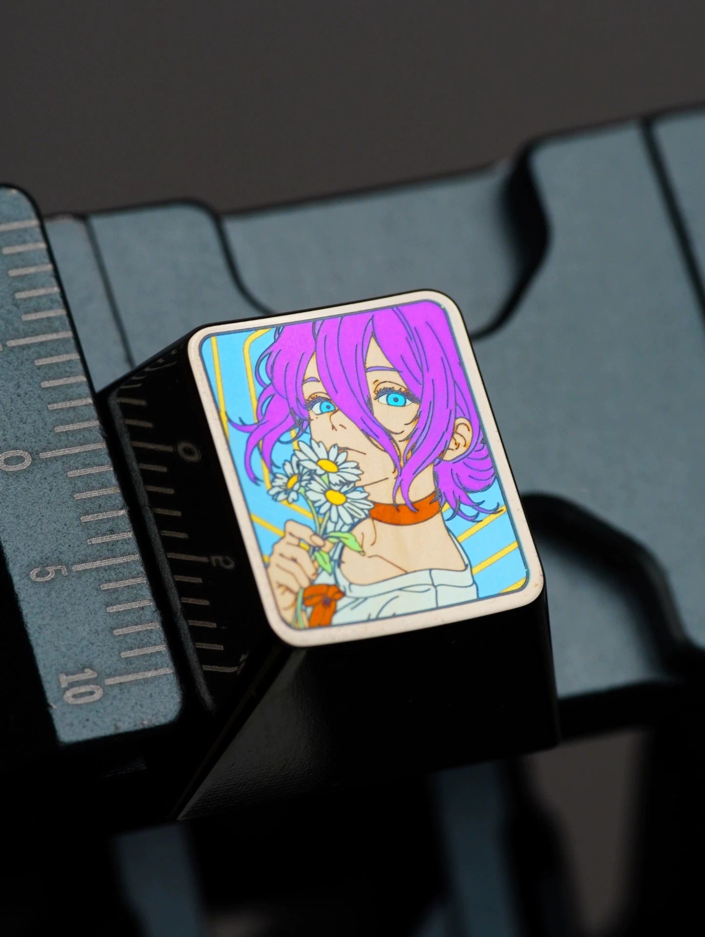 Chainsaw Man series, 1U titanium alloy personalized keycaps, anime and game mechanical keyboard metal decorative keycaps， Anime Metal Art Keycaps