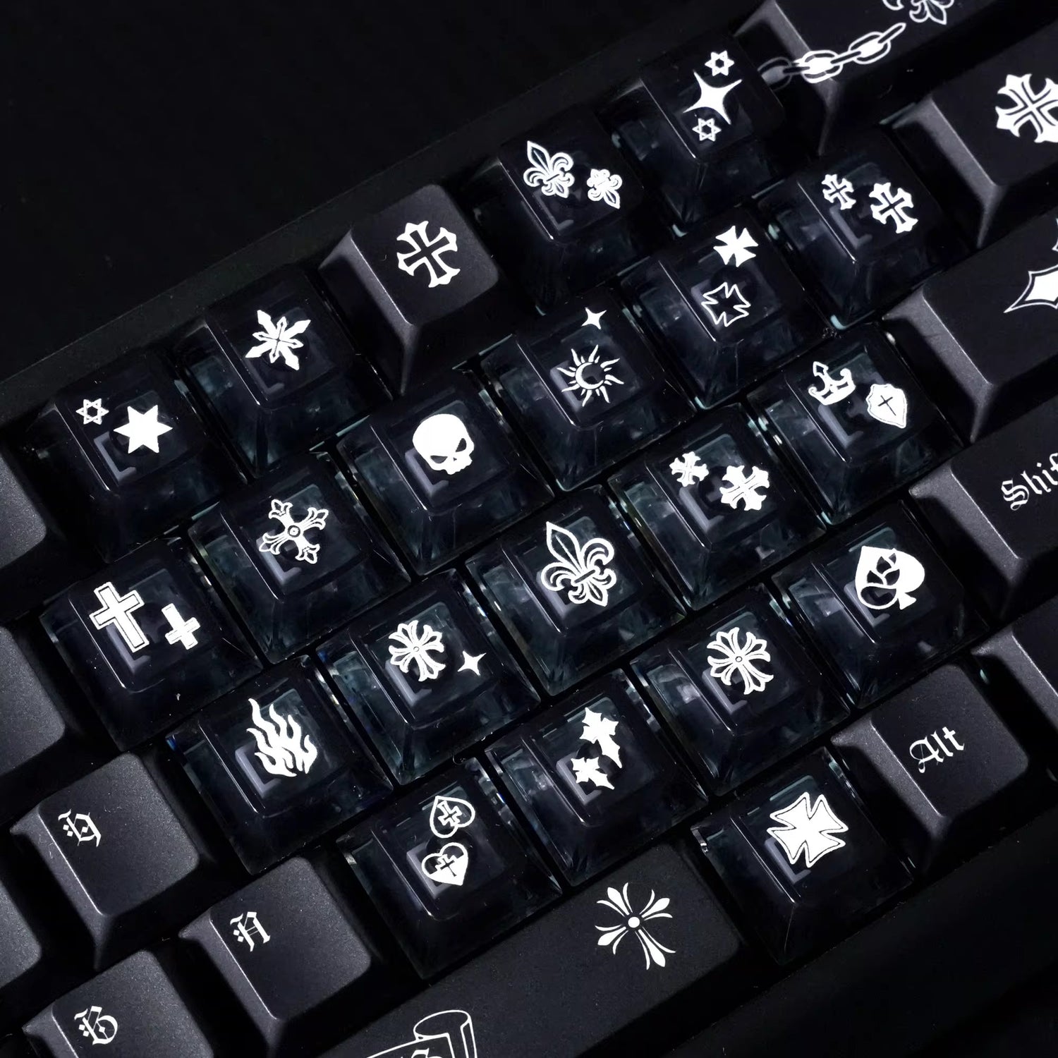 Chrome Hearts Crystal Jelly Keycaps, PC High Transparency Keycaps Transparent Theme Mechanical Keyboard Specific Keycaps, Fashion Trend Personalized Keycap Set