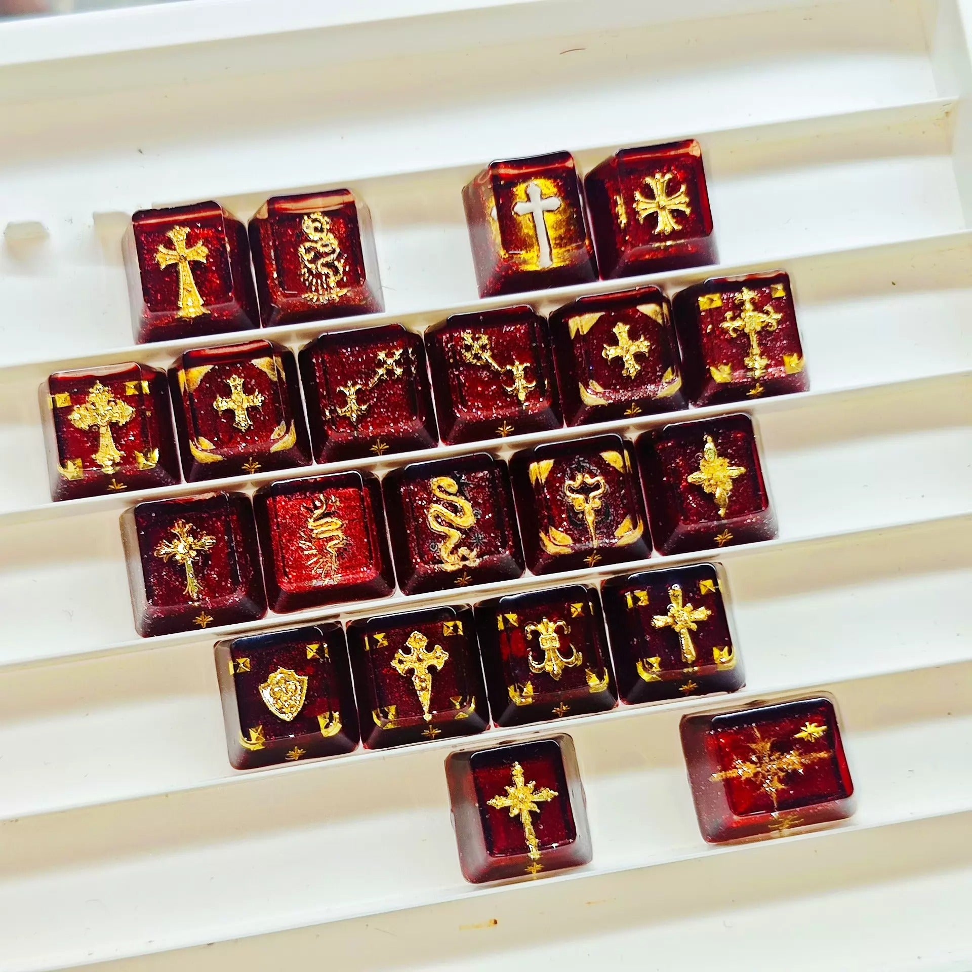 Baroque, Gothic style, crystal resin cross retro medieval effect personalized keycap set, mechanical keyboard art, cultural and creative decorative keycaps