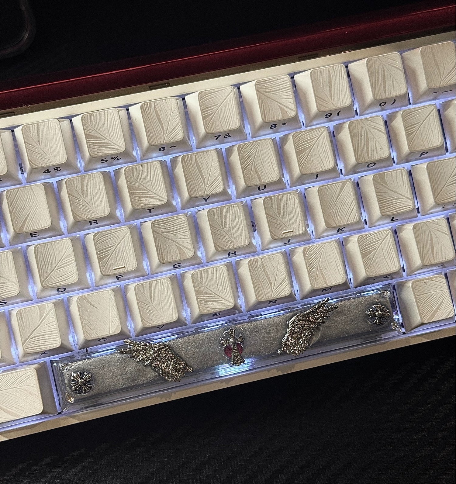 Baroque style, retro cross, medieval, gothic, angel wing decorated keycap, 6.25 U space bar transparent resin personalized keycap, mechanical keyboard element decorative keycap