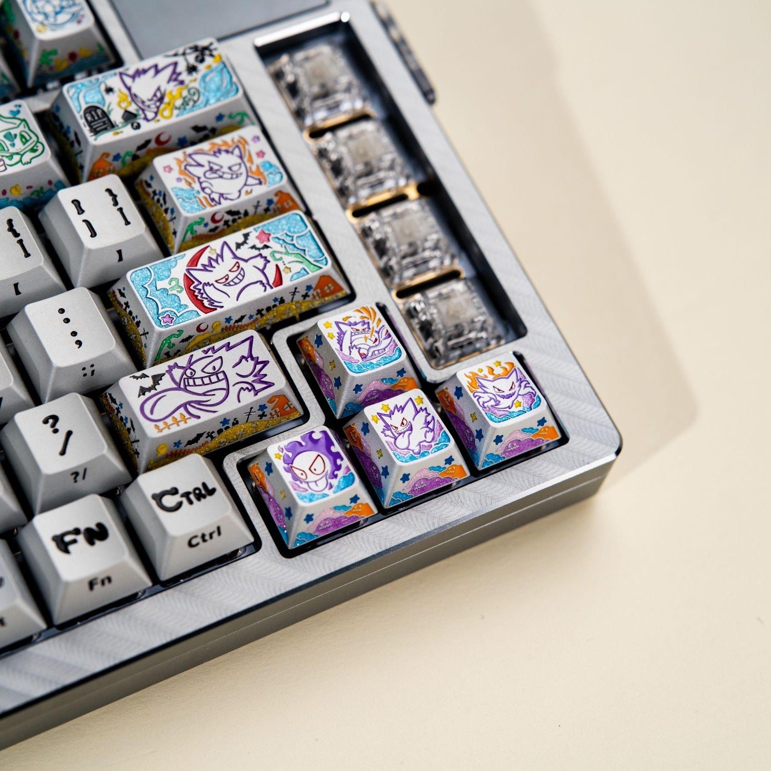 Pok é mon series, gengar themed design, keycaps made of aluminum alloy material CNC integrated precision machining personalized keycaps, mechanical keyboard decorative keycaps
