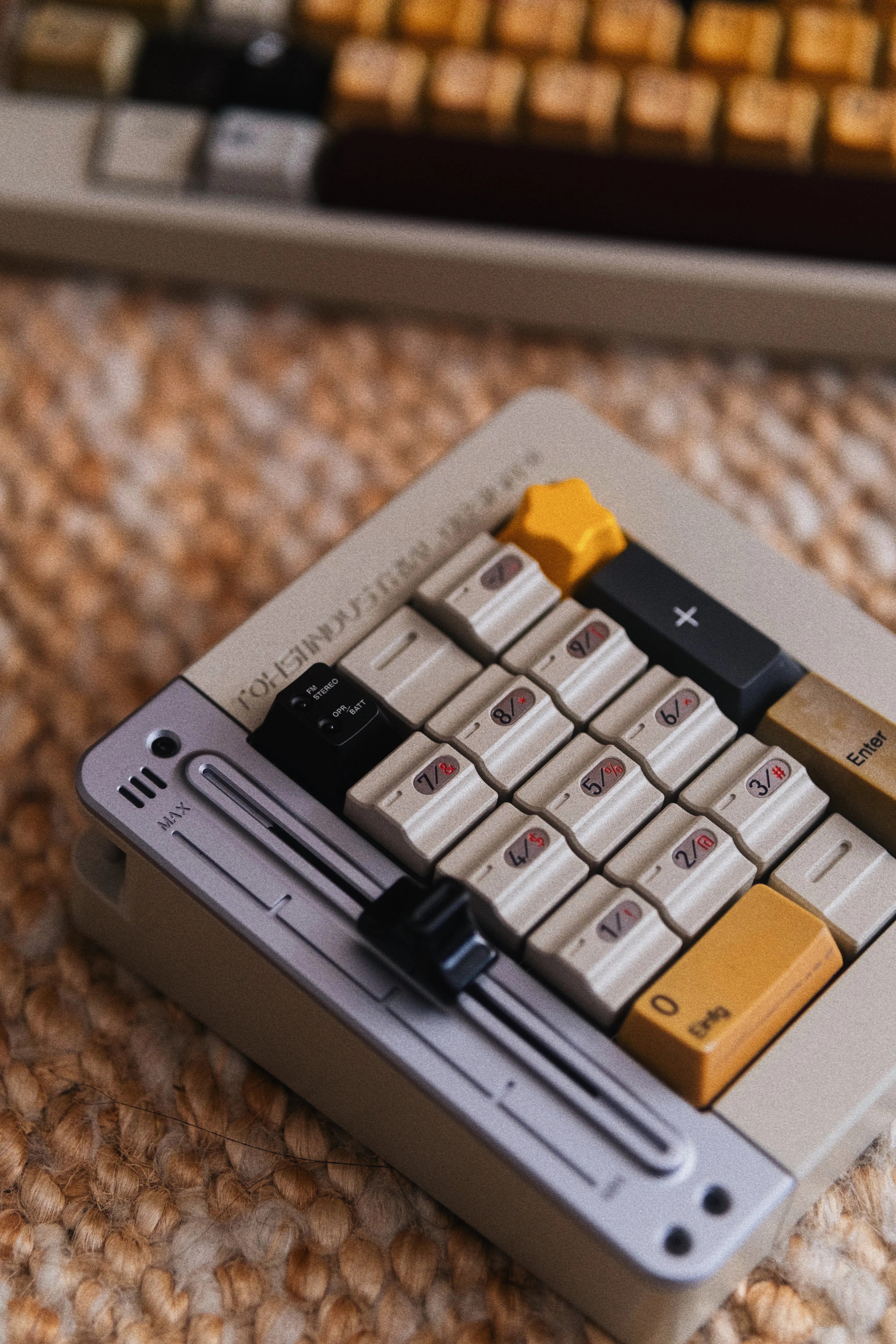 WinMix Capzine NUM-CAPS digital personalized keycap set, aluminum alloy CNC material decorative keycaps