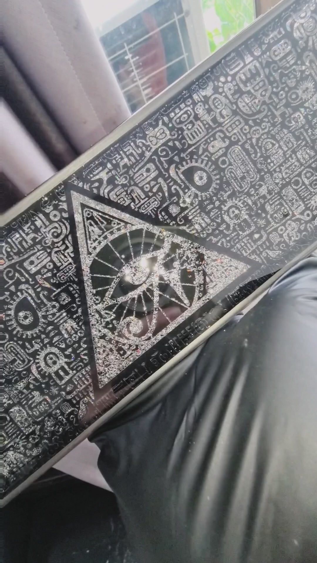 Eye of Providence， Ancient Egyptian characters, flowing sand style, resin Crystal drops of glue customized keyboard holder.